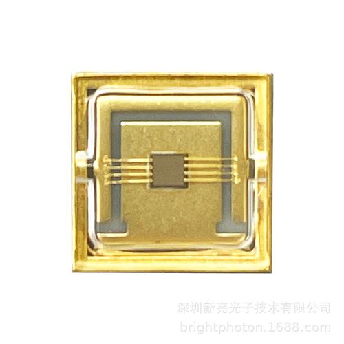 TriLumina推出全球首款背面发光VCSEL阵列