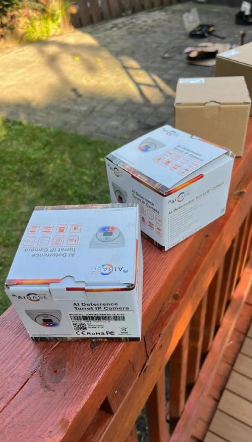 dlhBOWLES展示新开发的摄像头和传感器清洁技术