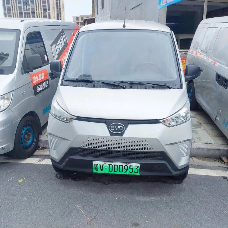 比亚迪“刀片电池”紧急扩产 新车“明”已在计划中