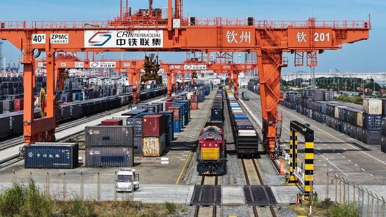 铁海联运助力广西汽车畅销海内外