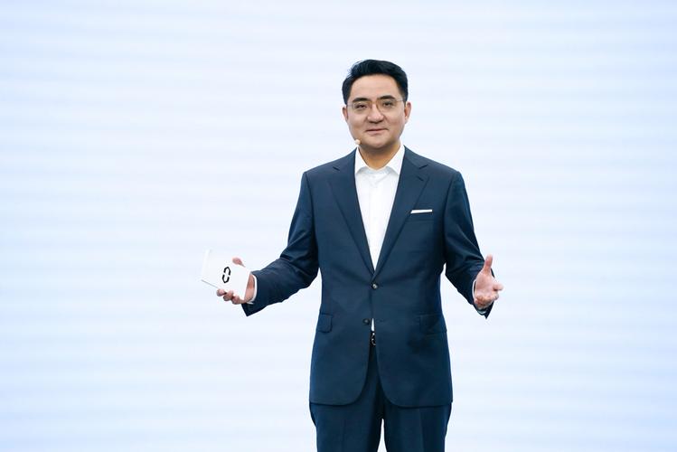 赛力斯康波：推动全球新能源汽车协同发展与合作共赢