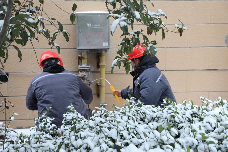 应对低温雨雪天气 多地加大能源保供守护万家温暖