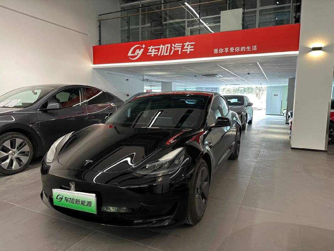 新款特斯拉中国制造Model 3在北京开始全面交付