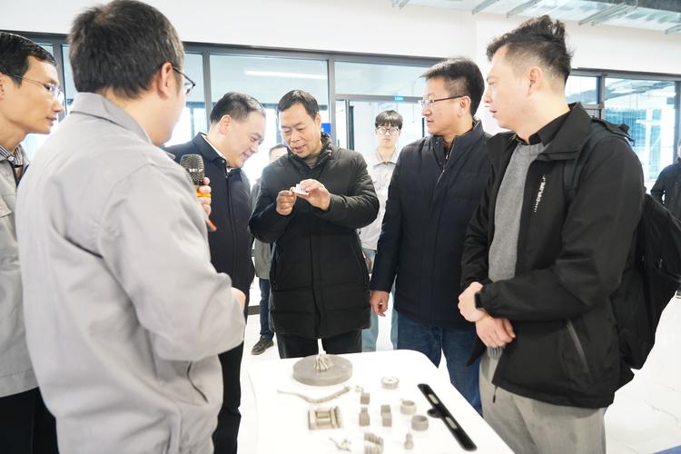 财政部张政伟：中英在新能源汽车领域有着合作需求