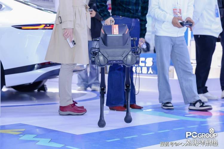 Wisson Robotics 通用软体机器人多功能应用在 CES 2025 上大放异彩