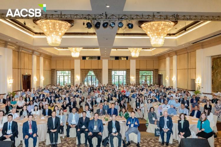 AACSB 宣布 2024 年度影响力领袖名单