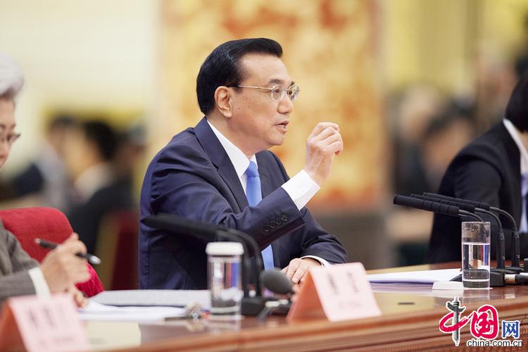 李克强主持召开国务院常务会议 部署加大对市场主体特别是中小微企业纾困帮扶力度 加强政策储备做好跨周期调节等