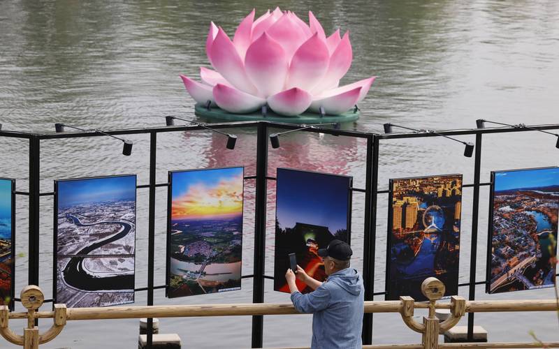 “孩子们眼中的中国”摄影大赛在丹寨举行水上首展