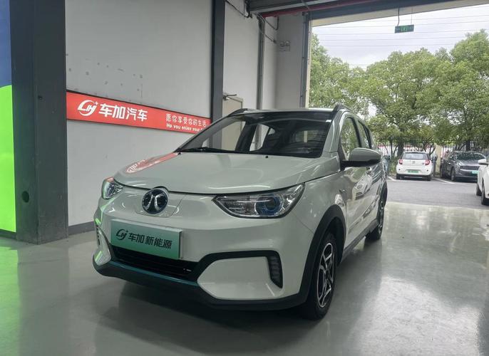 北汽新能源高端品牌3月发布