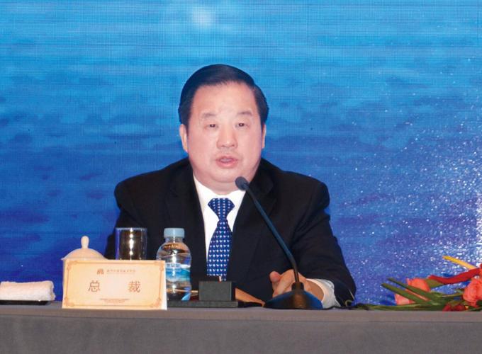 新华联及大股东盈利能力承压 15华联债信用等级下调