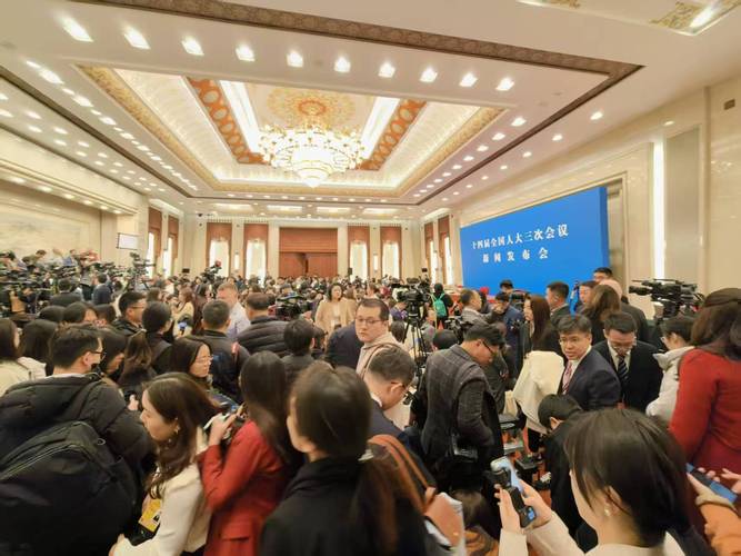 如期相聚！两会首场新闻发布会回应这些热点