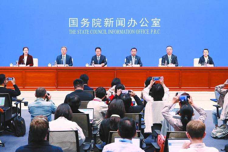 落实落细稳经济一揽子政策 延续服务业回升态势
